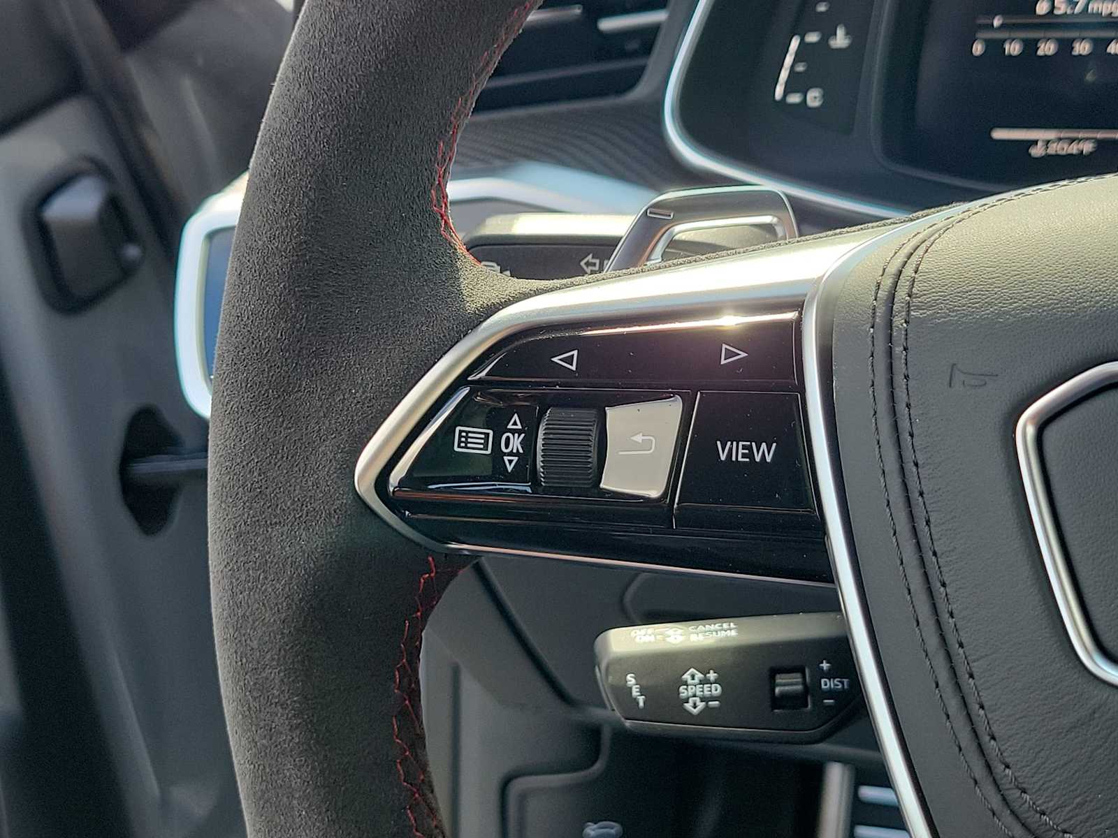 Thumbnail: 2026 Audi RS 7 - 21