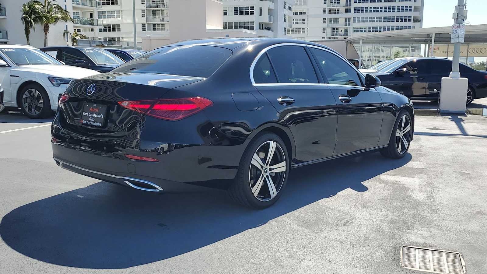 Thumbnail: 2024 Mercedes-Benz C-Class - 6