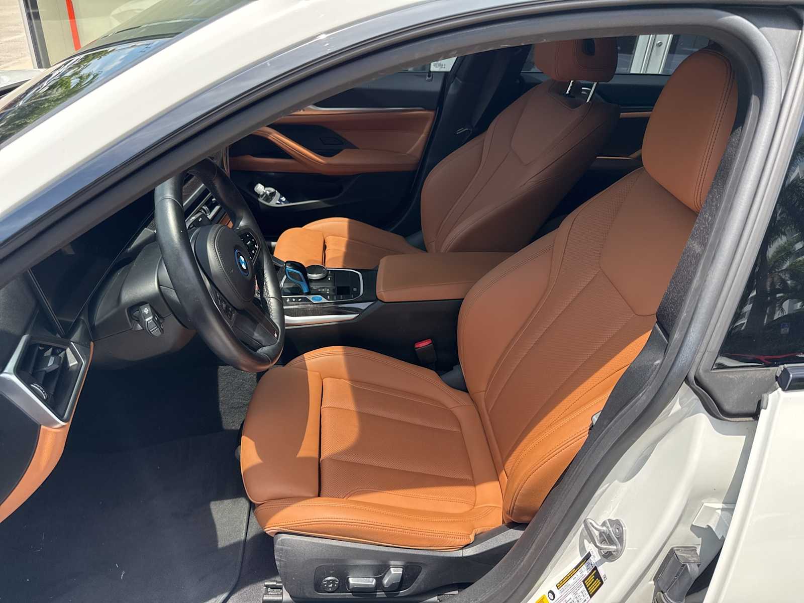 Thumbnail: 2023 BMW i4 - 4