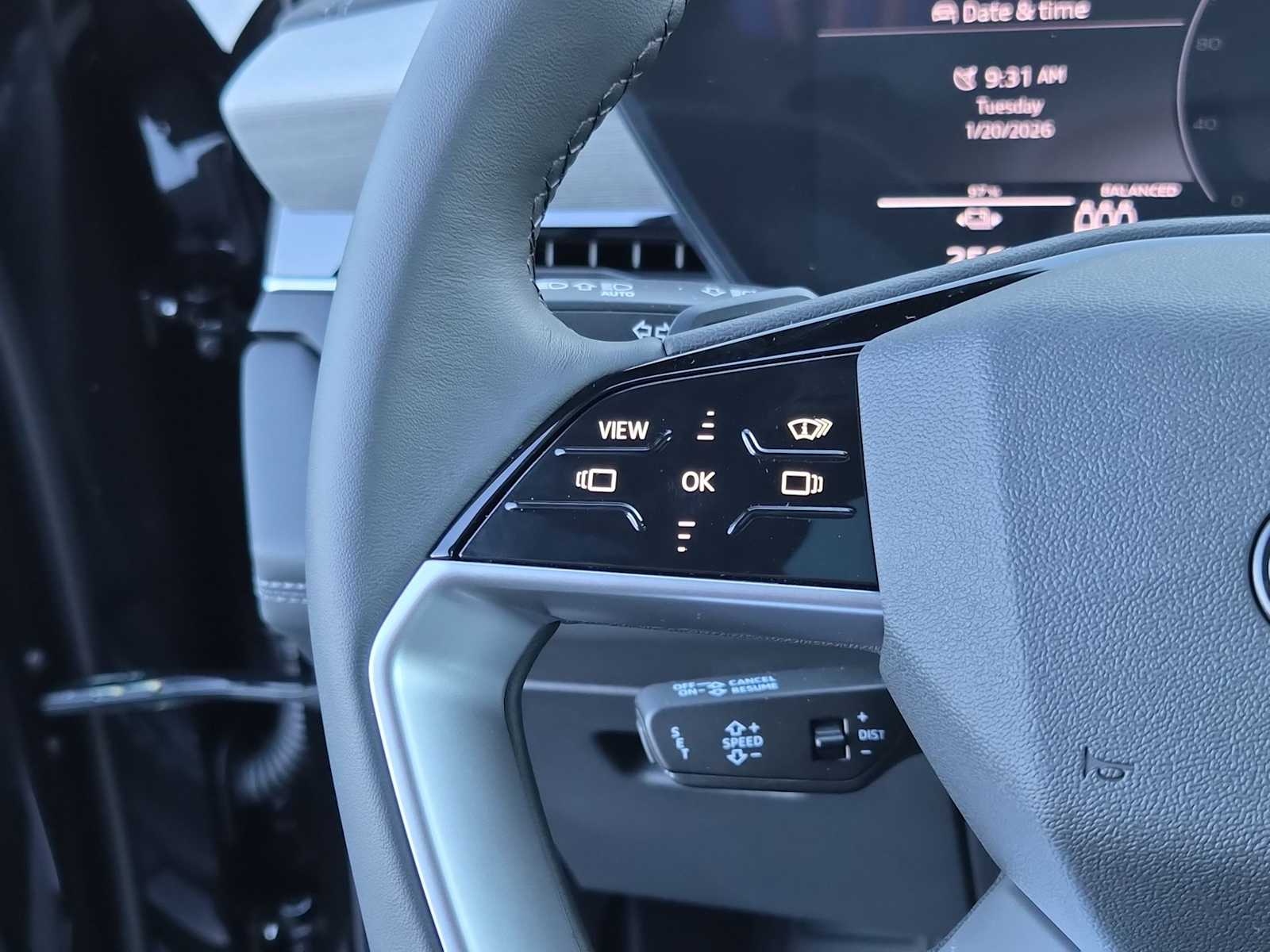 Thumbnail: 2025 Audi Q6 e-tron - 21