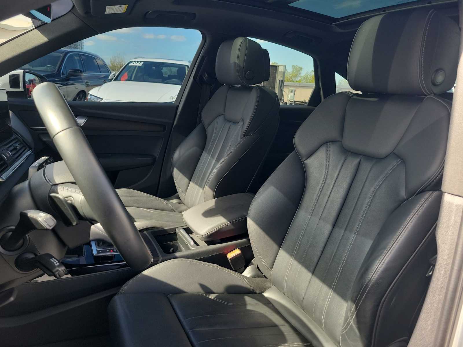 Thumbnail: 2021 Audi Q5 - 15