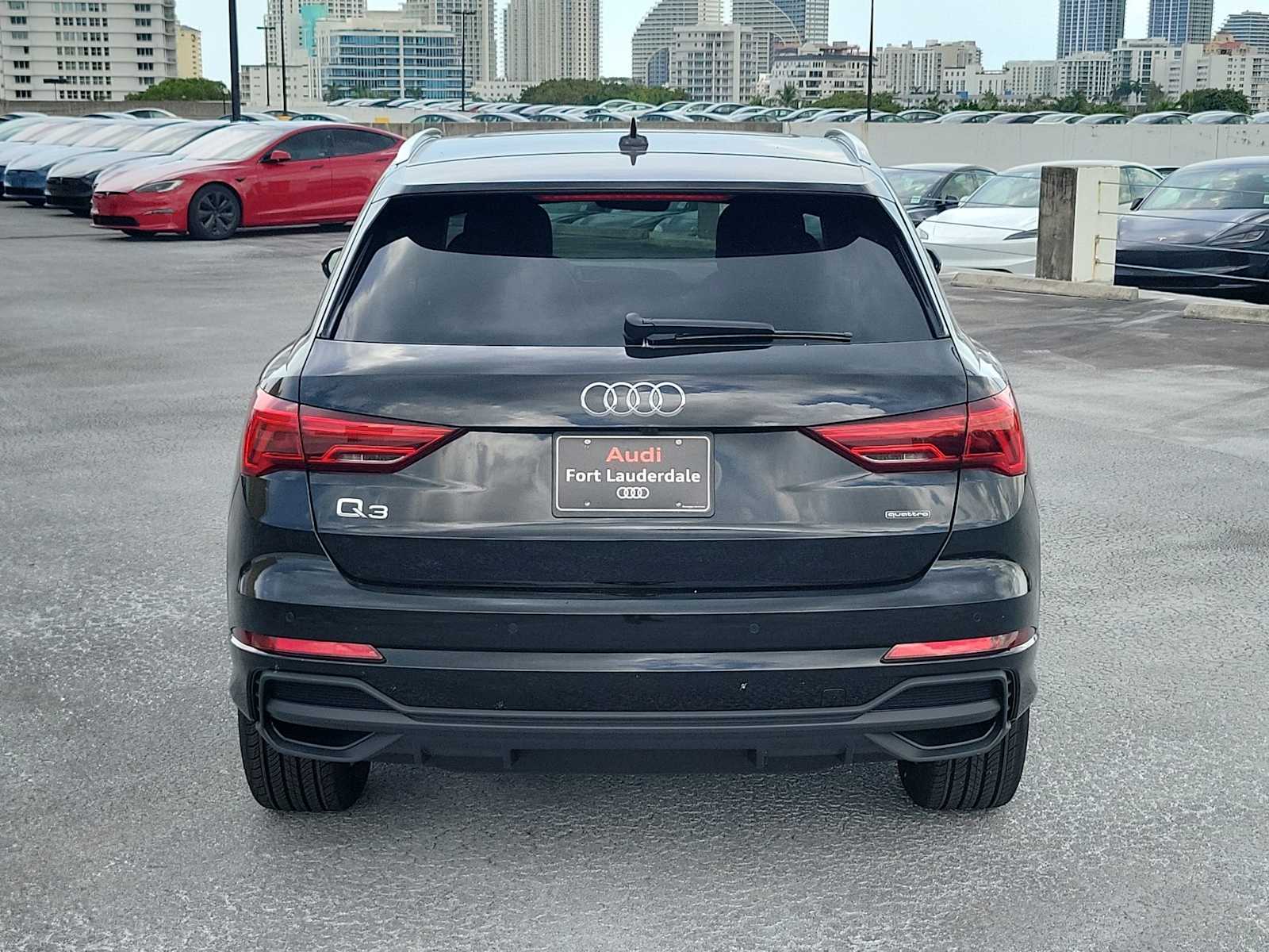 Thumbnail: 2025 Audi Q3 - 5