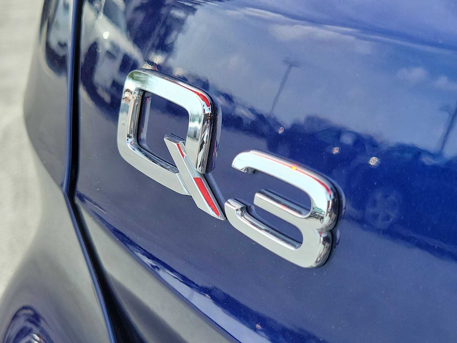 Thumbnail: 2022 Audi Q3 - 10