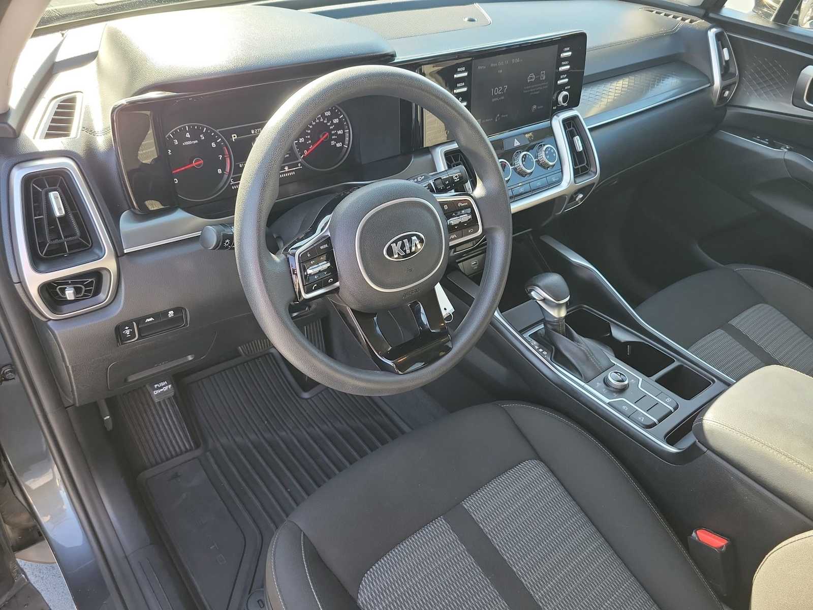 Thumbnail: 2021 Kia Sorento - 2