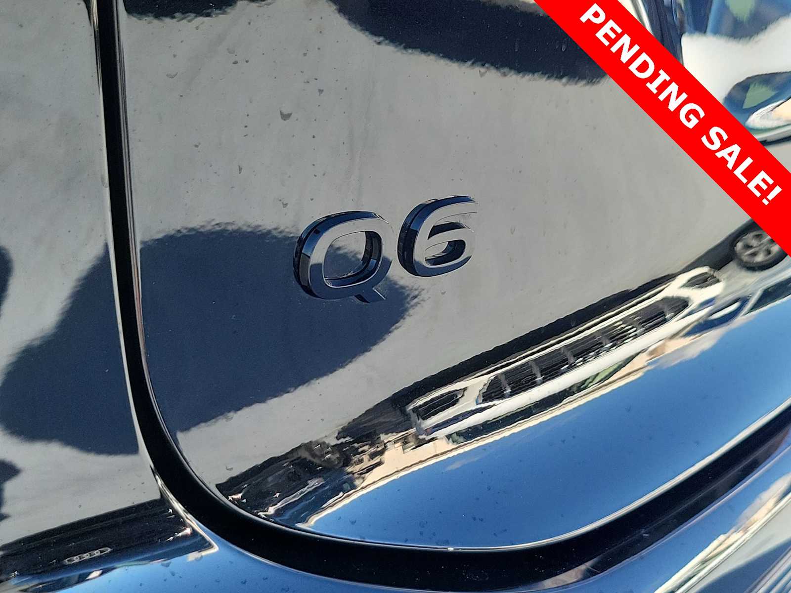 Thumbnail: 2025 Audi Q6 e-tron - 11