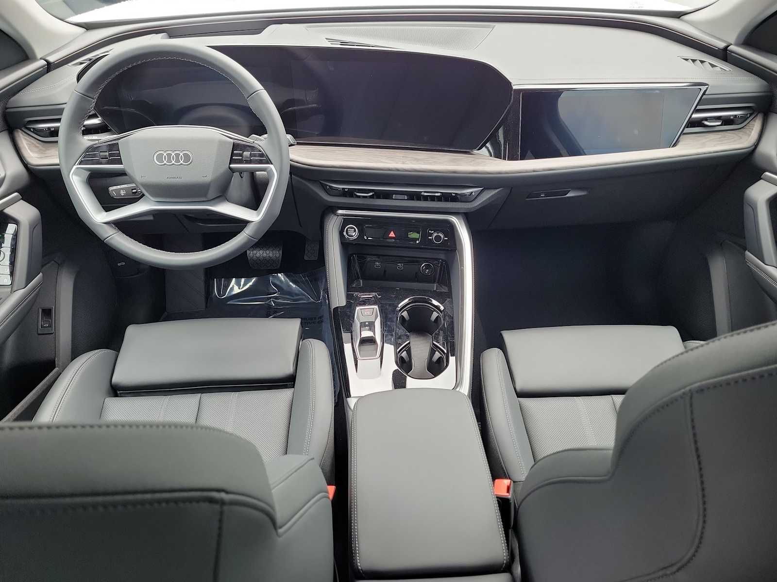 Thumbnail: 2026 Audi Q5 - 14