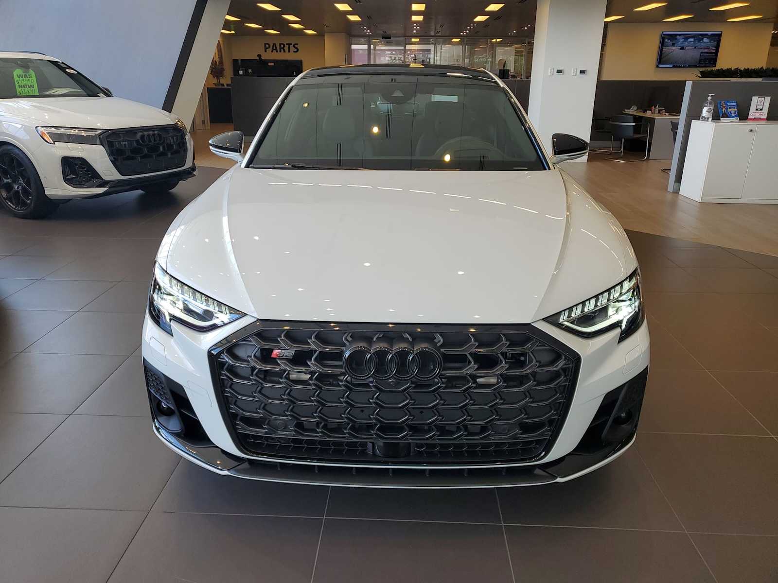 Thumbnail: 2025 Audi S8 - 7