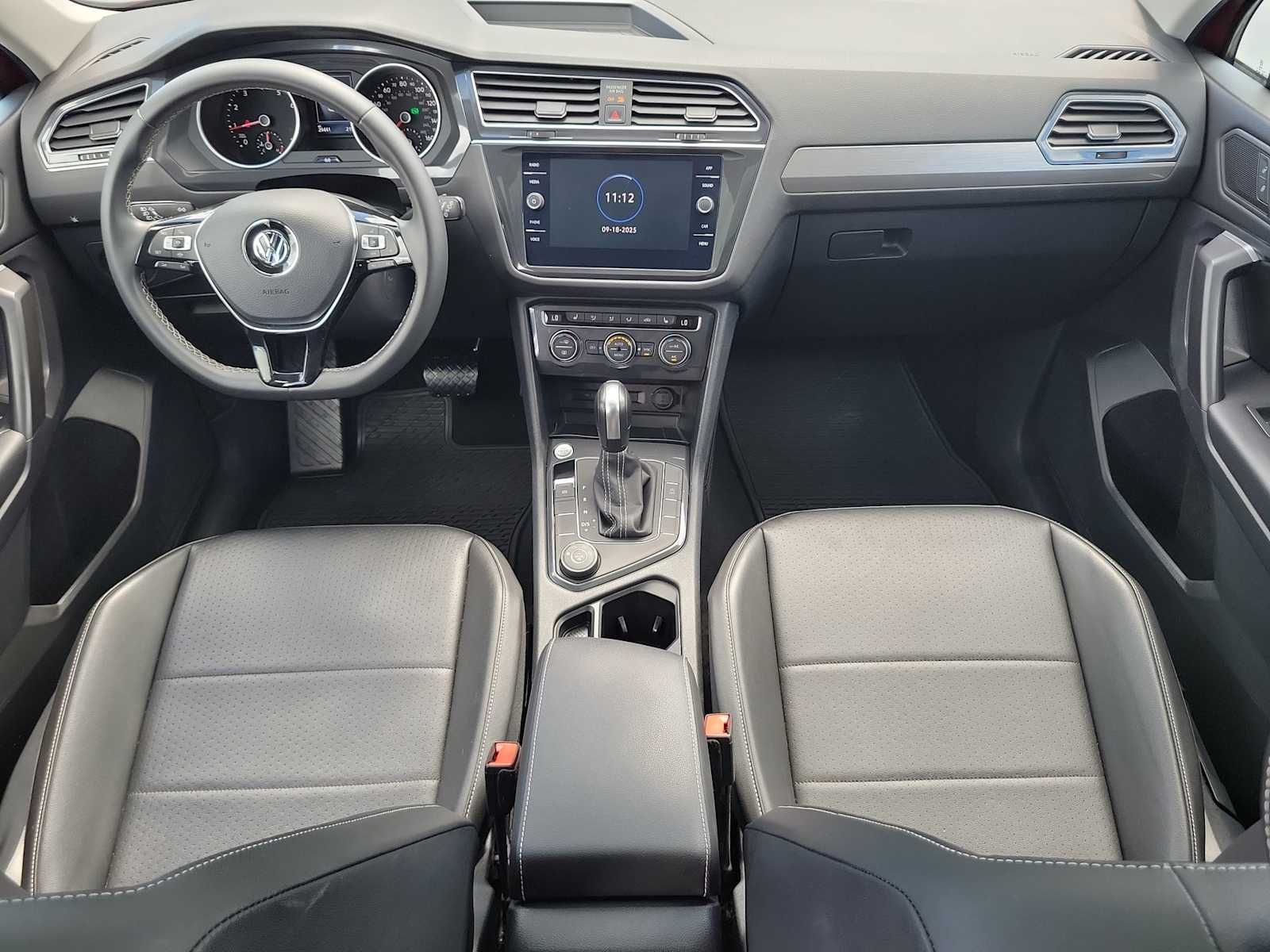 Thumbnail: 2021 Volkswagen Tiguan - 14