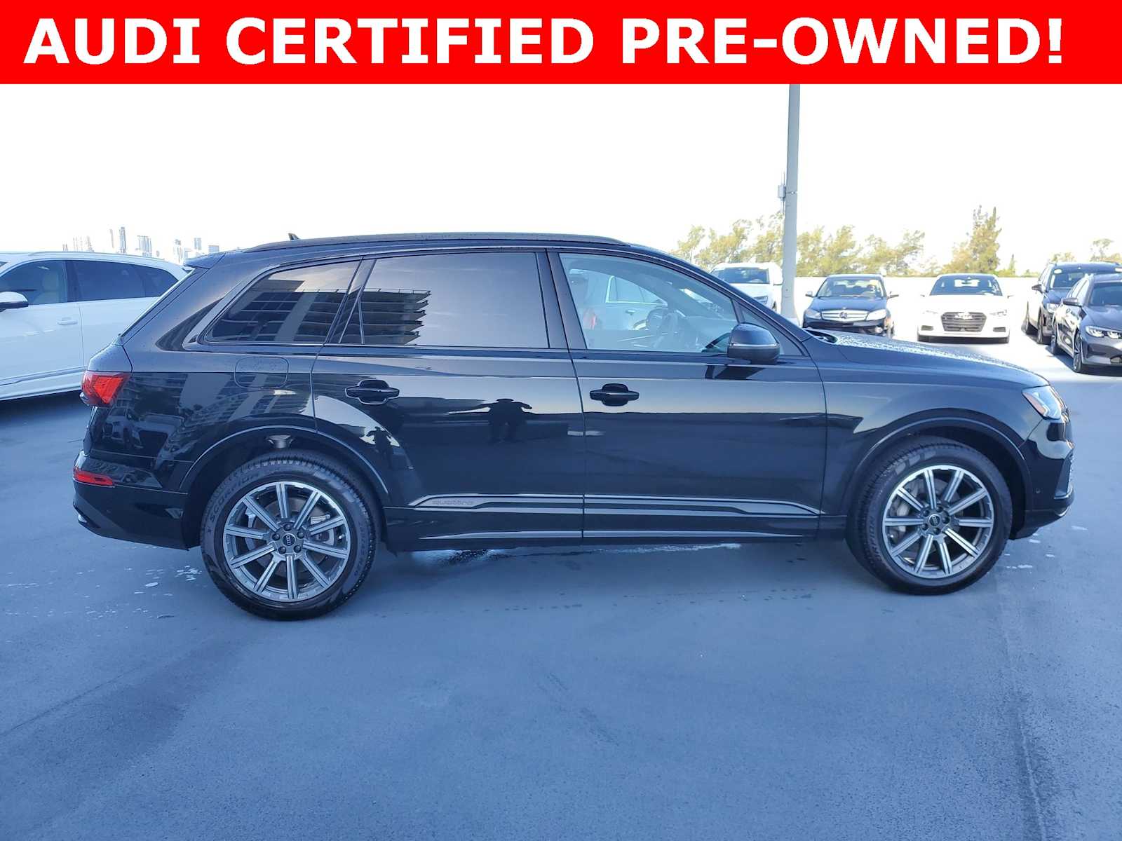 Thumbnail: 2023 Audi Q7 - 7