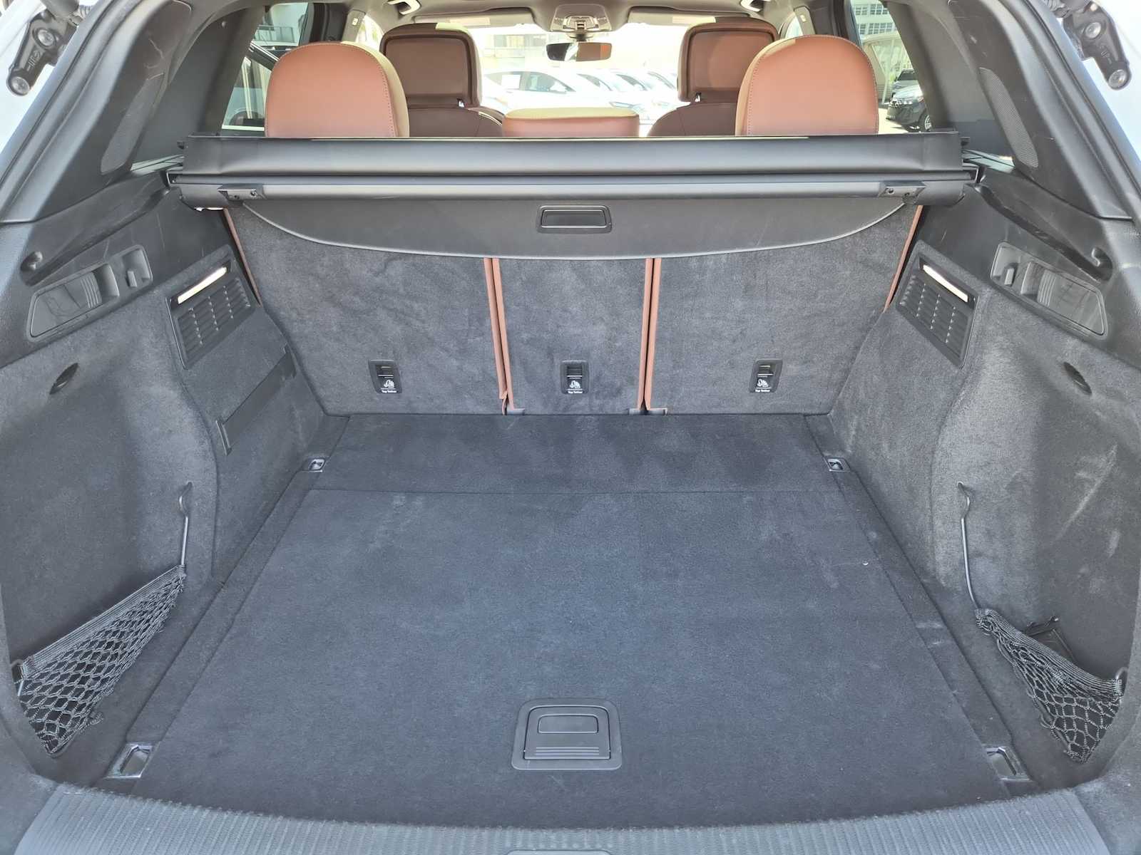 Thumbnail: 2022 Audi Q5 - 27