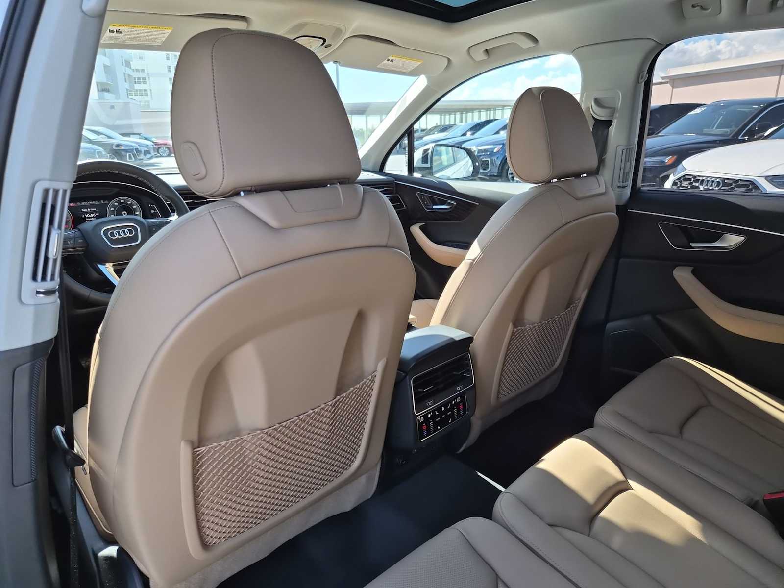 Thumbnail: 2026 Audi Q7 - 17