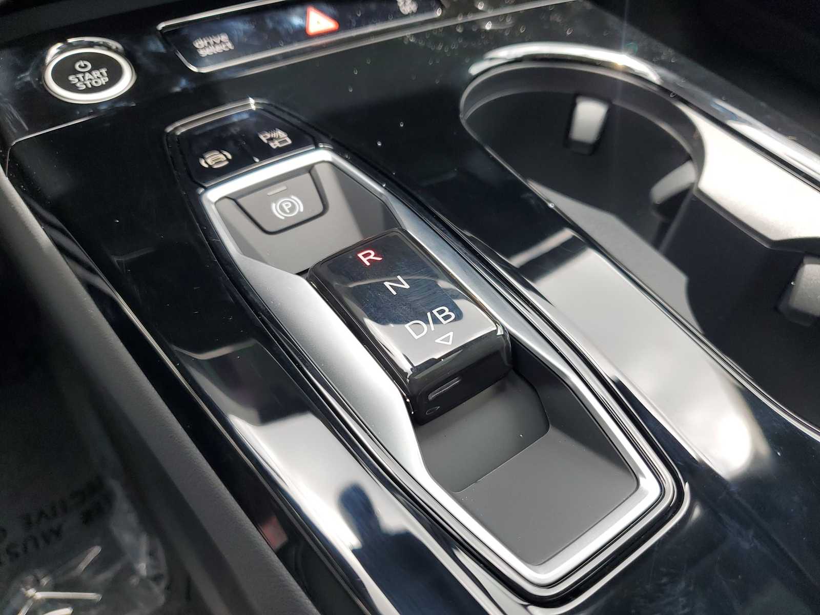 2025 Audi Q6 e-tron Premium 22