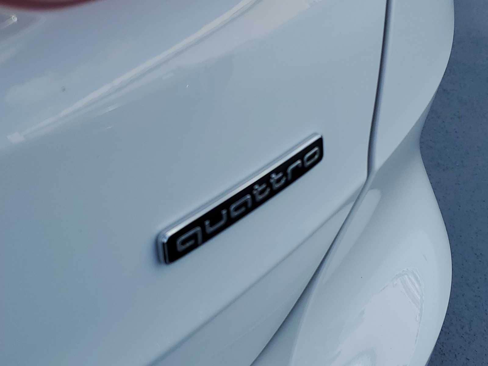 Thumbnail: 2023 Audi Q3 - 11