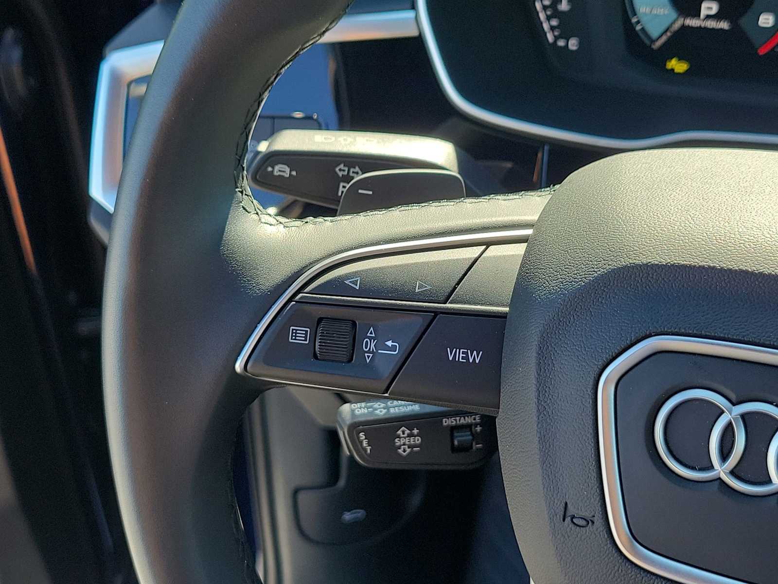 Thumbnail: 2024 Audi Q3 - 21