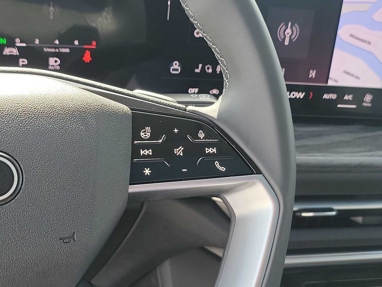 Thumbnail: 2025 Audi Q5 - 22