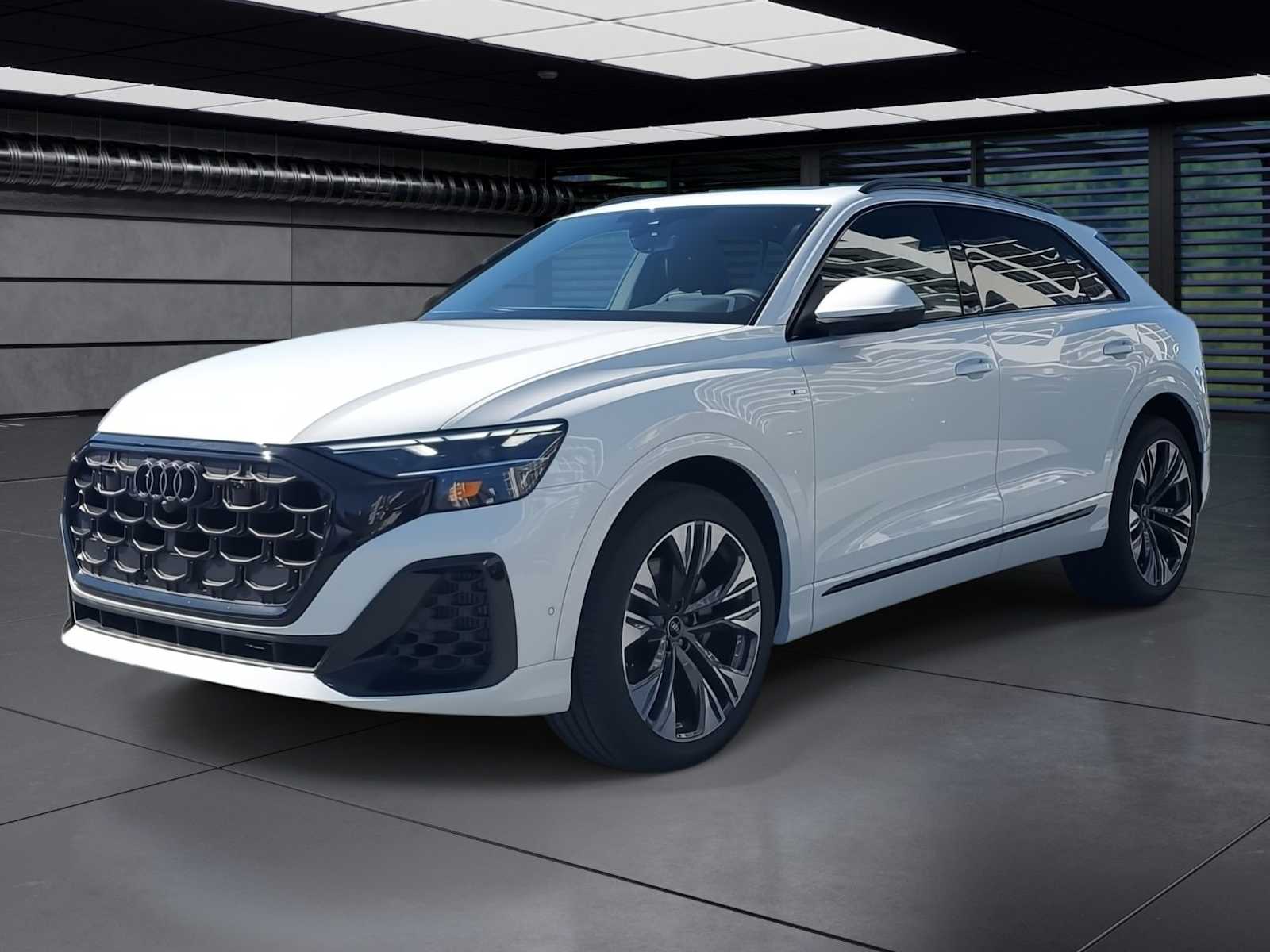 Thumbnail: 2026 Audi Q8 - 1