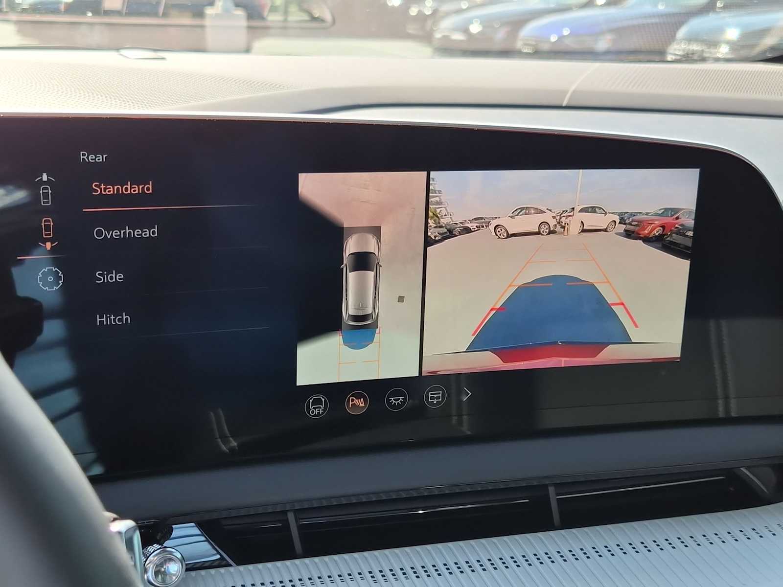 Thumbnail: 2025 Cadillac Optiq - 24