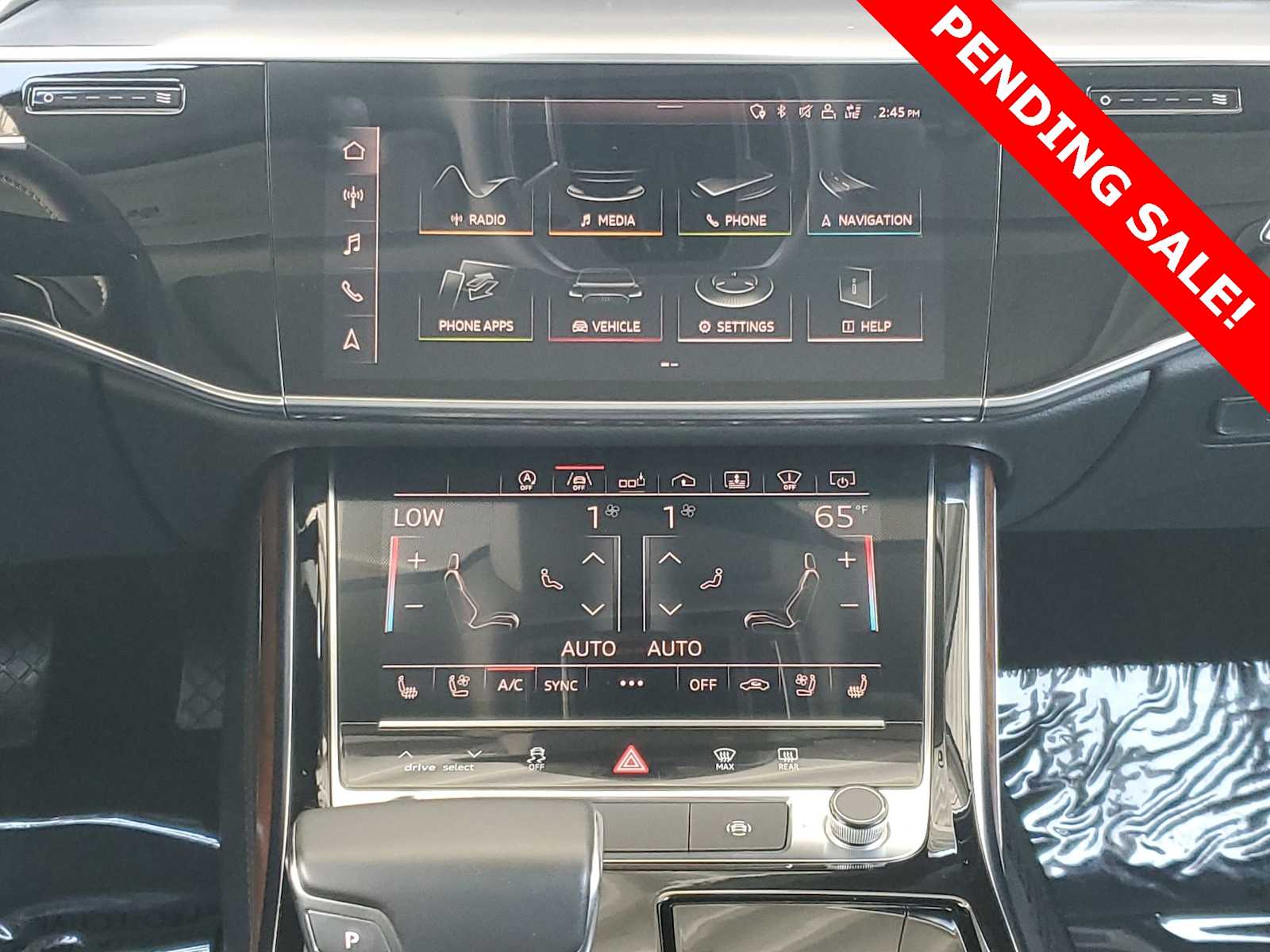 Thumbnail: 2019 Audi A8 - 19