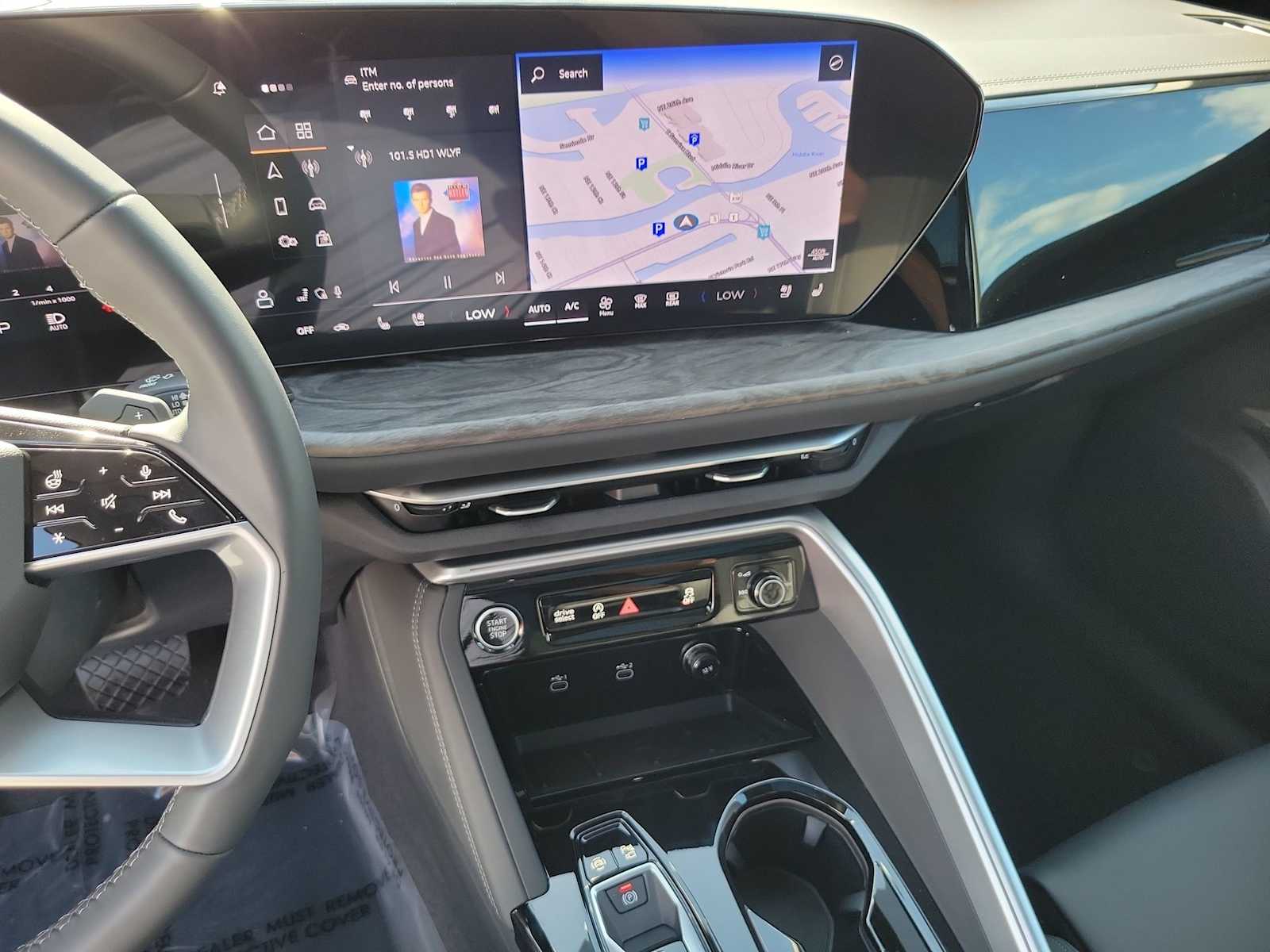 Thumbnail: 2025 Audi Q5 - 23