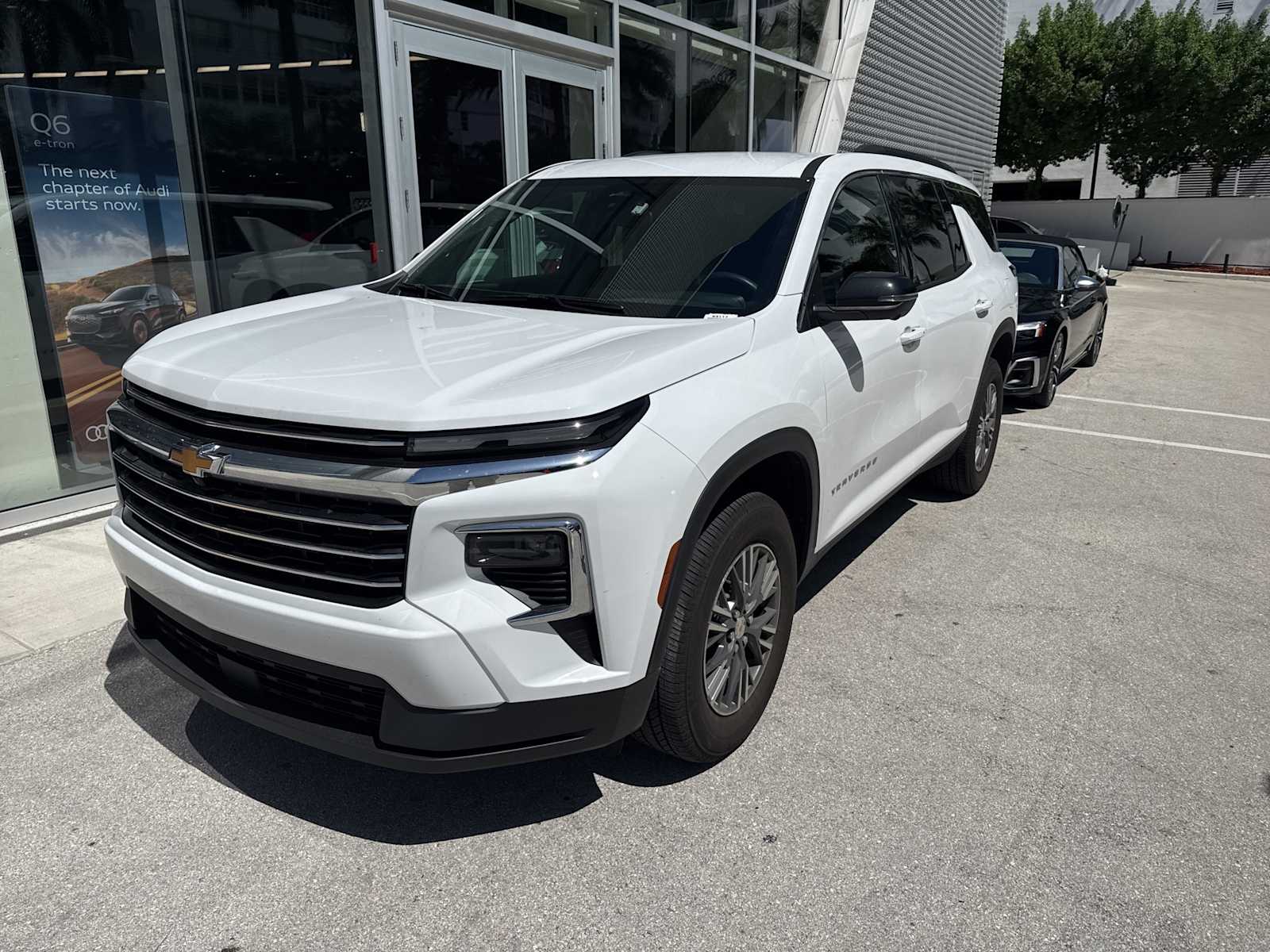 Thumbnail: 2024 Chevrolet Traverse - 1