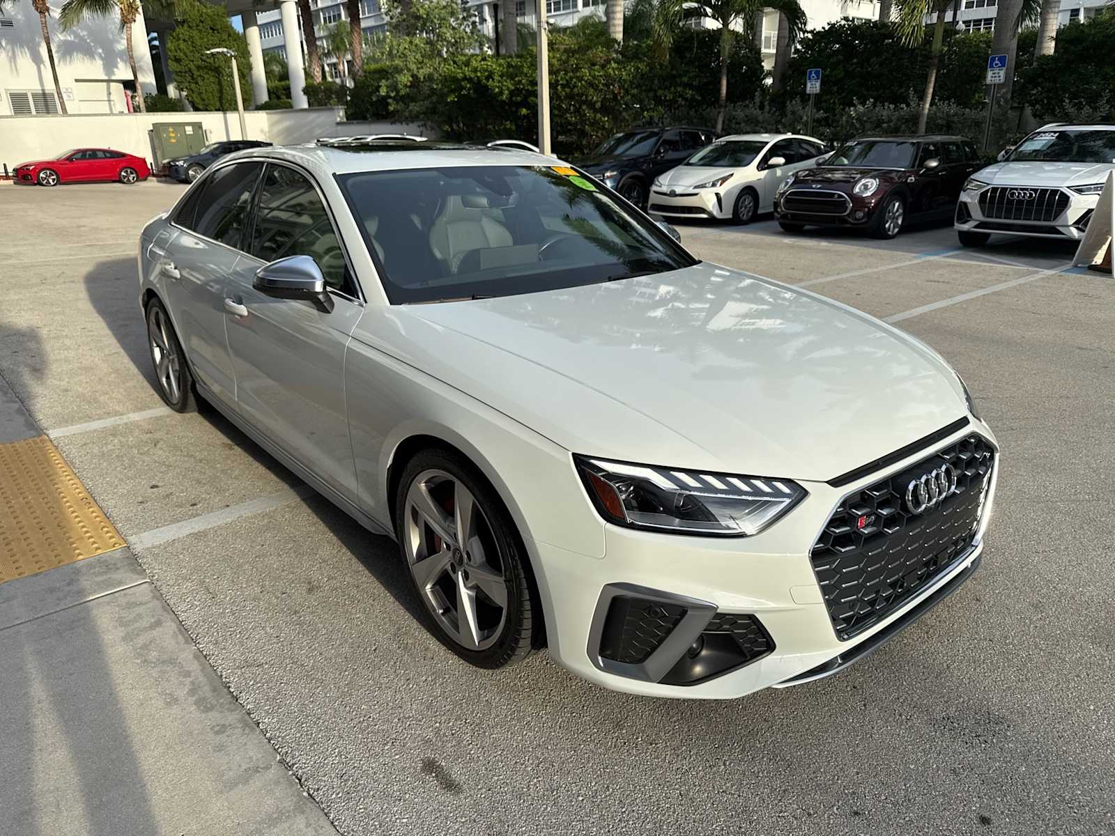 Thumbnail: 2021 Audi S4 - 2