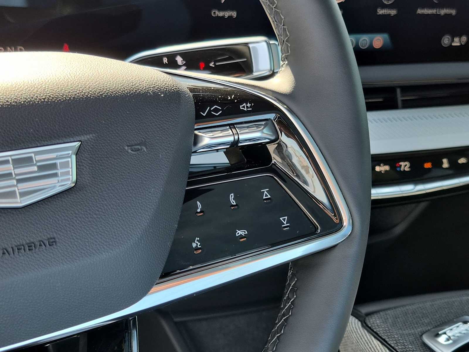 Thumbnail: 2025 Cadillac Optiq - 22