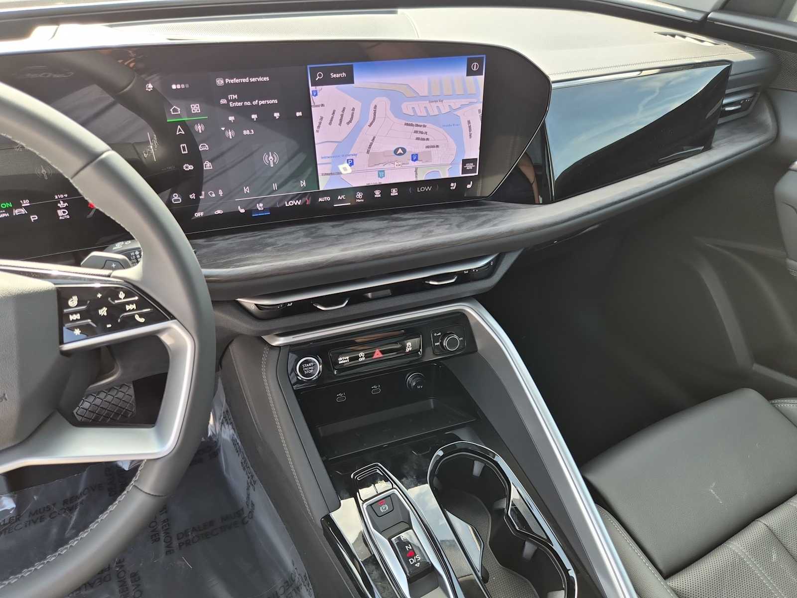 Thumbnail: 2025 Audi Q5 - 23