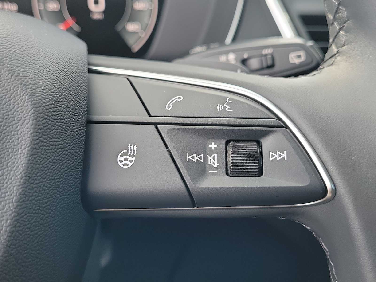 Thumbnail: 2023 Audi Q5 - 22