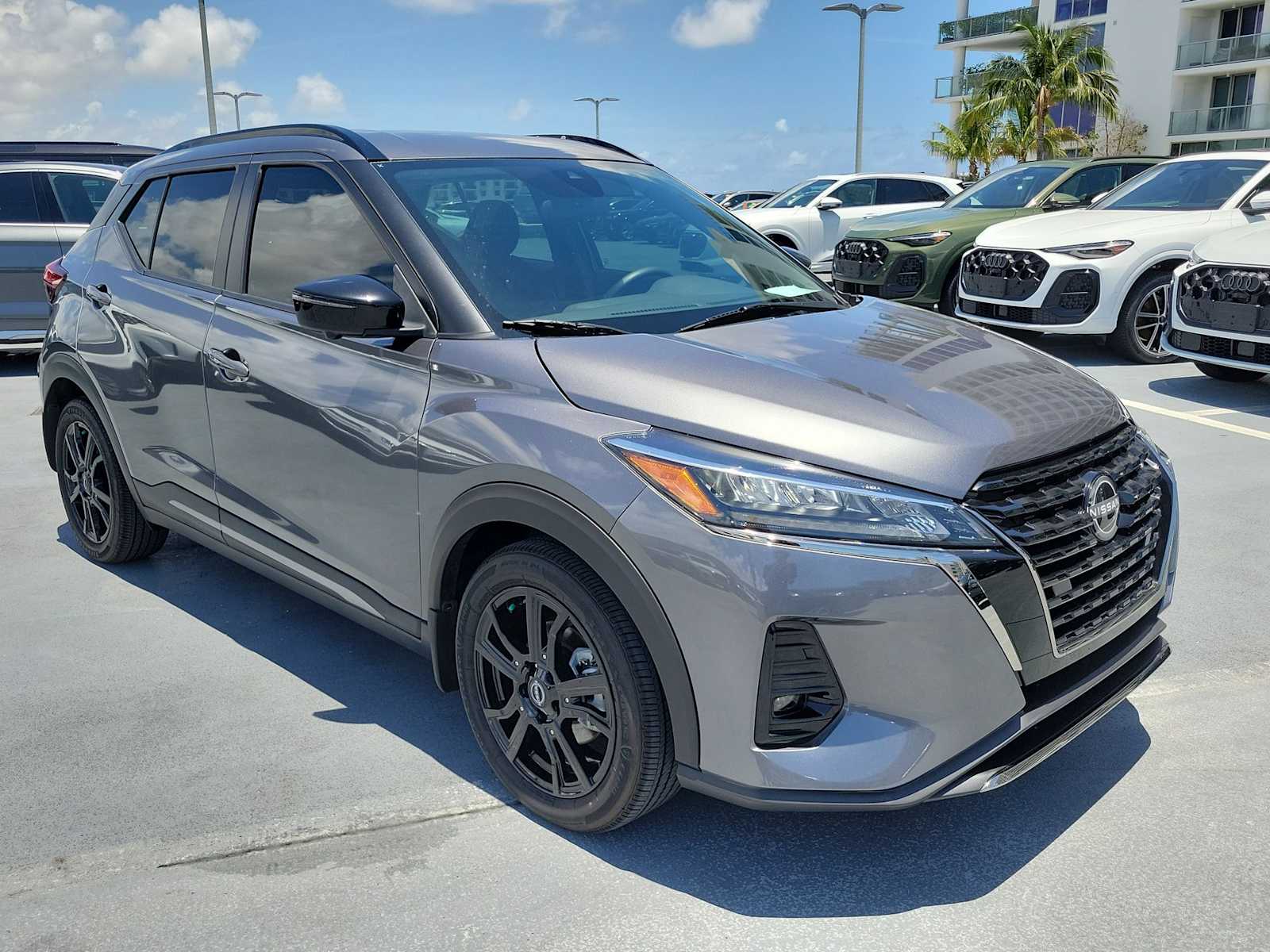 Thumbnail: 2023 Nissan Kicks - 7