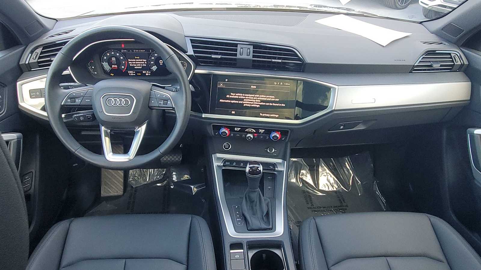 Thumbnail: 2025 Audi Q3 - 15