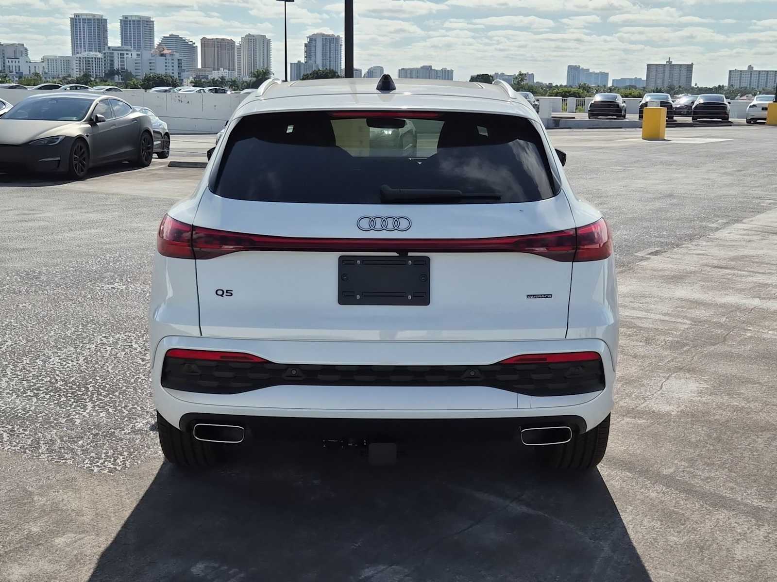 Thumbnail: 2025 Audi Q5 - 5