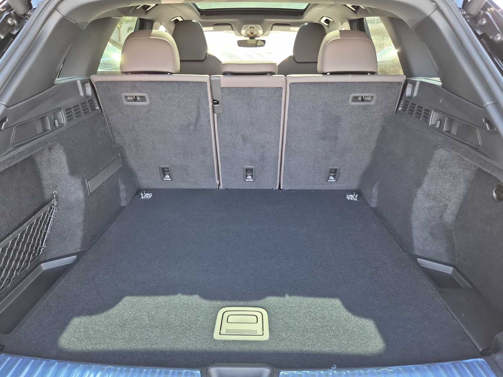 Thumbnail: 2025 Audi Q5 - 26