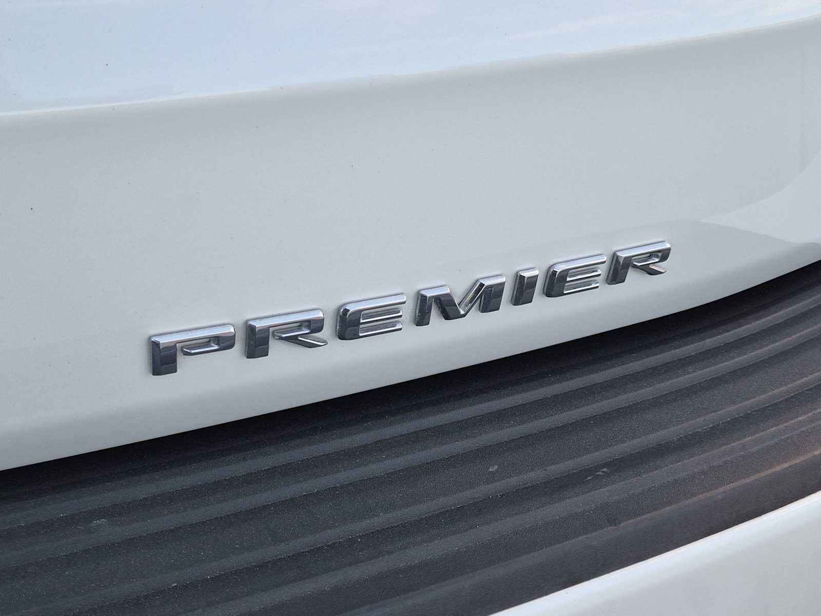 Thumbnail: 2021 Chevrolet Suburban - 11