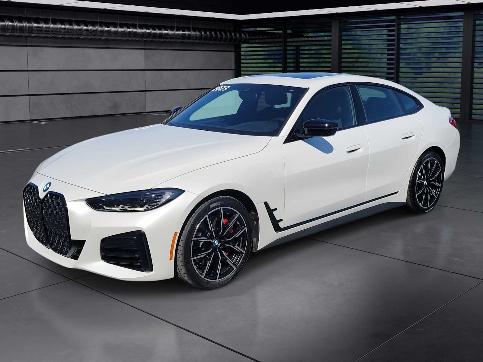 Thumbnail: 2023 BMW 4 Series - 1