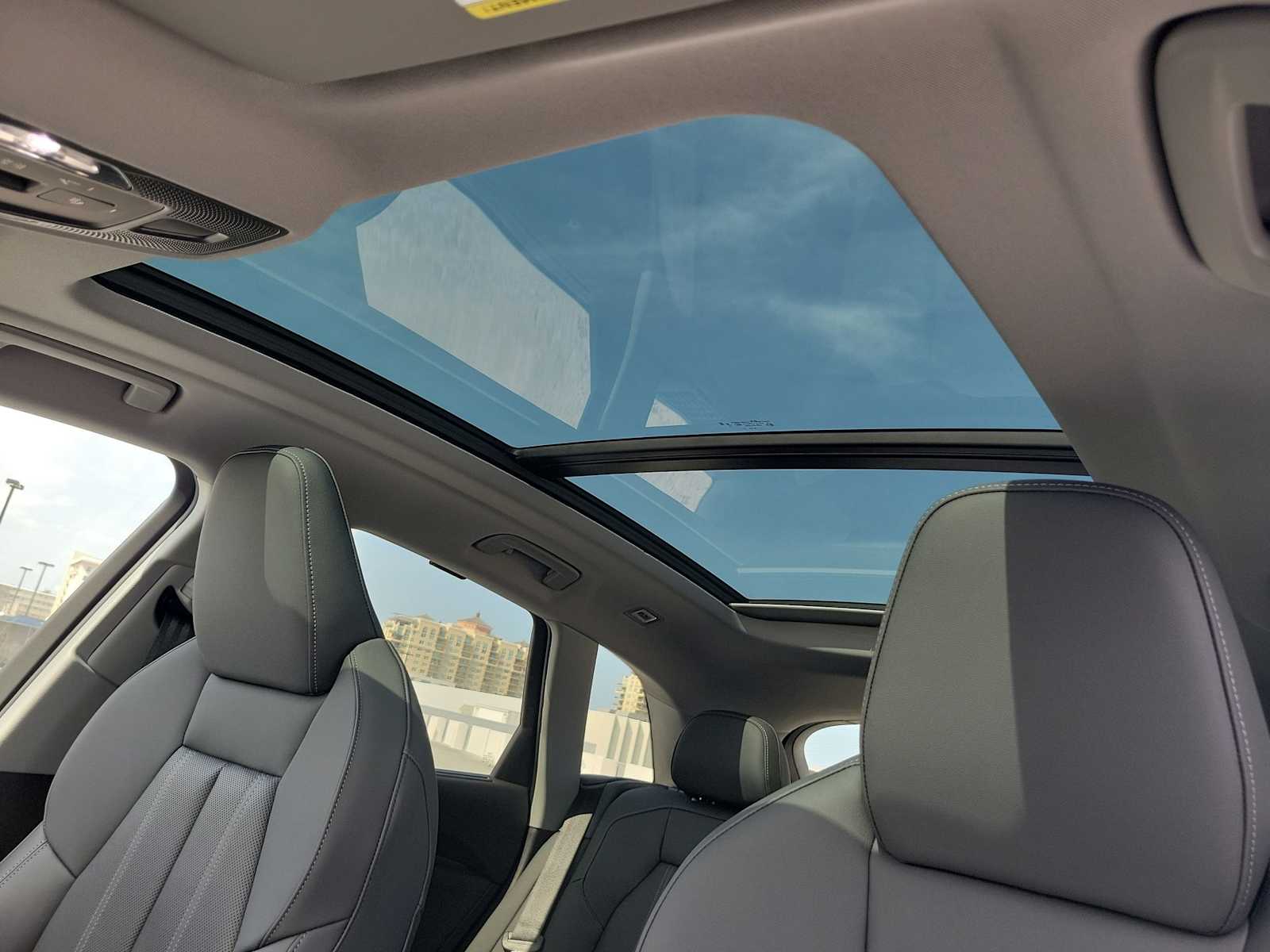 Thumbnail: 2025 Audi Q5 - 18