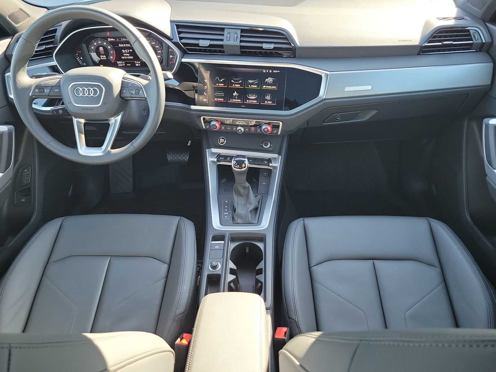 Thumbnail: 2025 Audi Q3 - 14