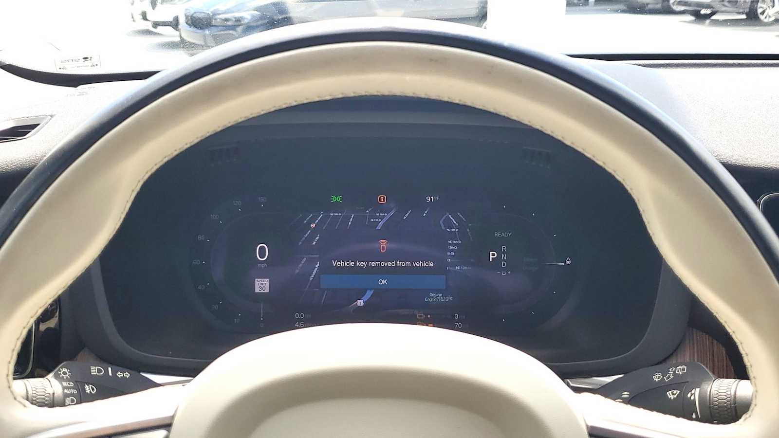 Thumbnail: 2022 Volvo XC60 - 33