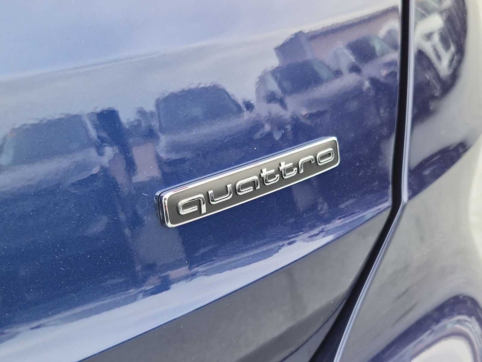 Thumbnail: 2025 Audi Q3 - 11