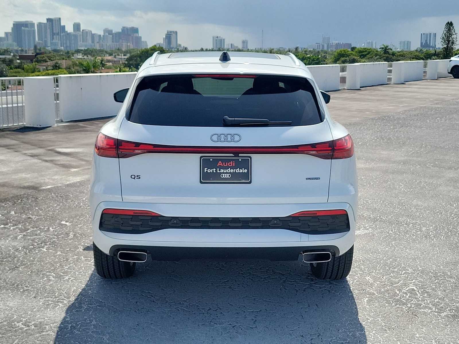 Thumbnail: 2025 Audi Q5 - 5