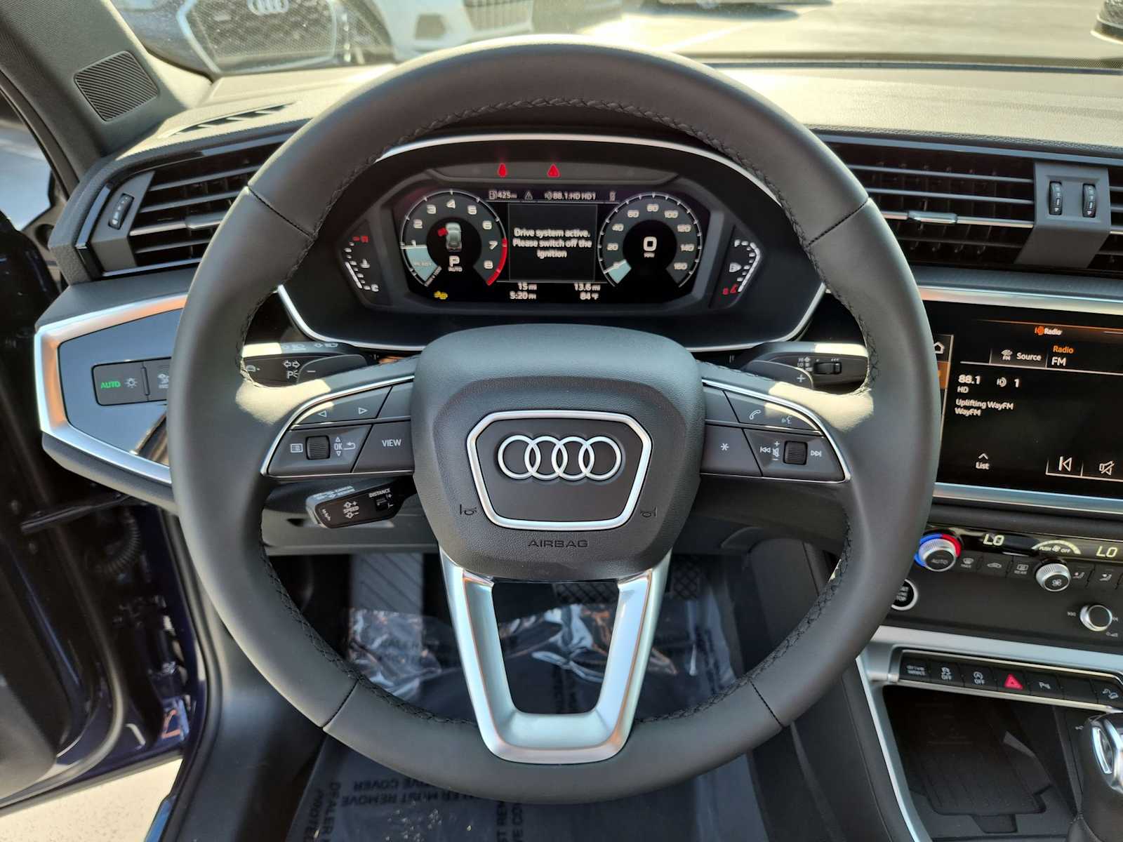 Thumbnail: 2025 Audi Q3 - 20