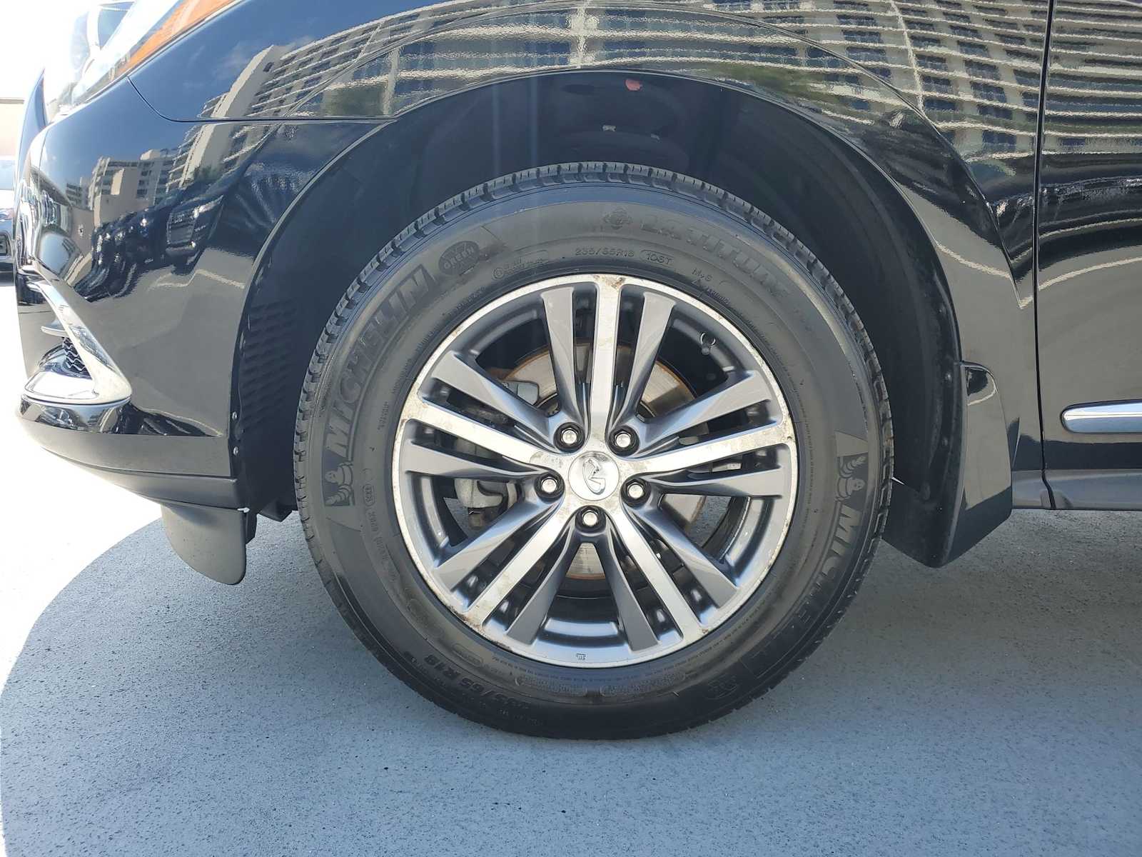 Thumbnail: 2019 INFINITI QX60 - 10
