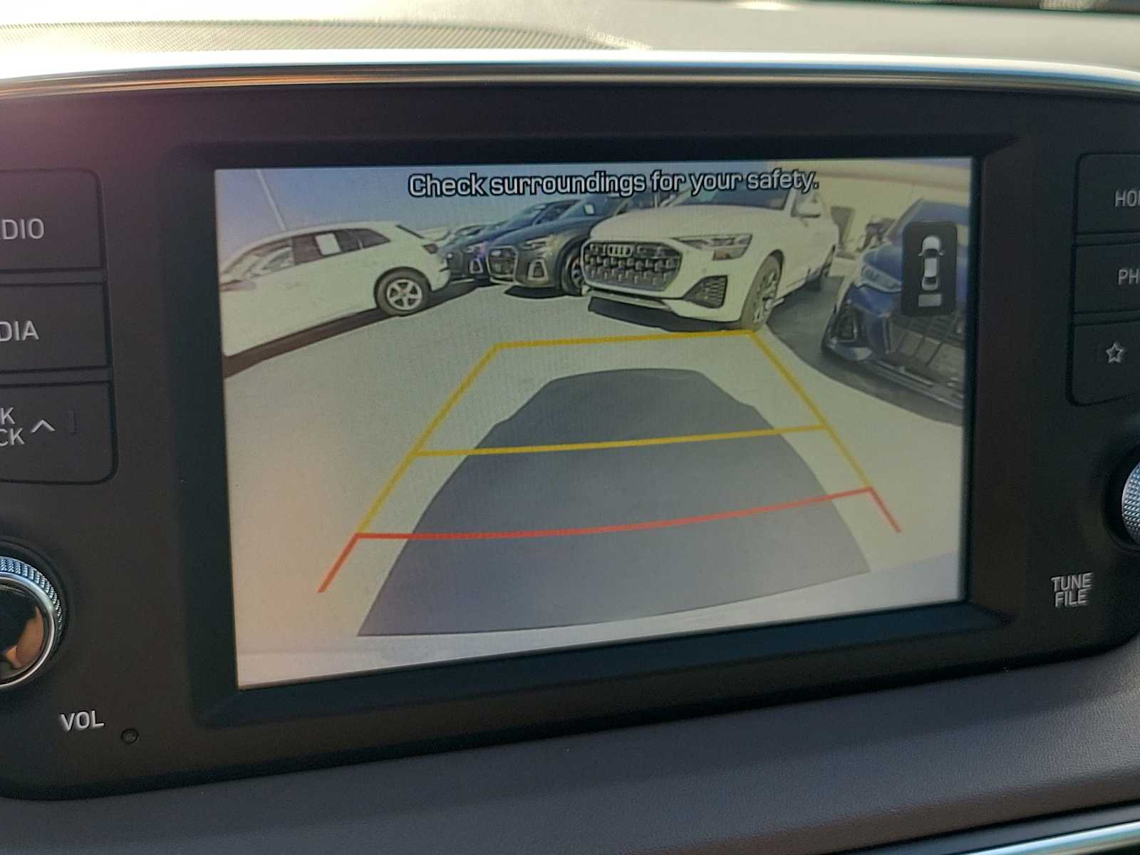 Thumbnail: 2020 Hyundai Santa Fe - 23