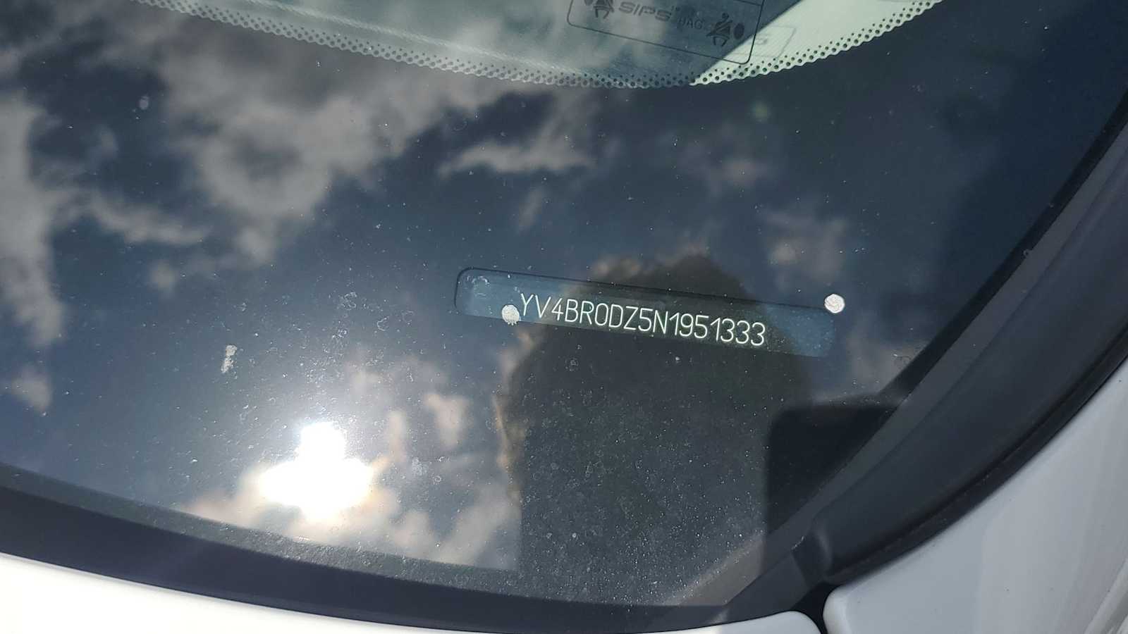 Thumbnail: 2022 Volvo XC60 - 36