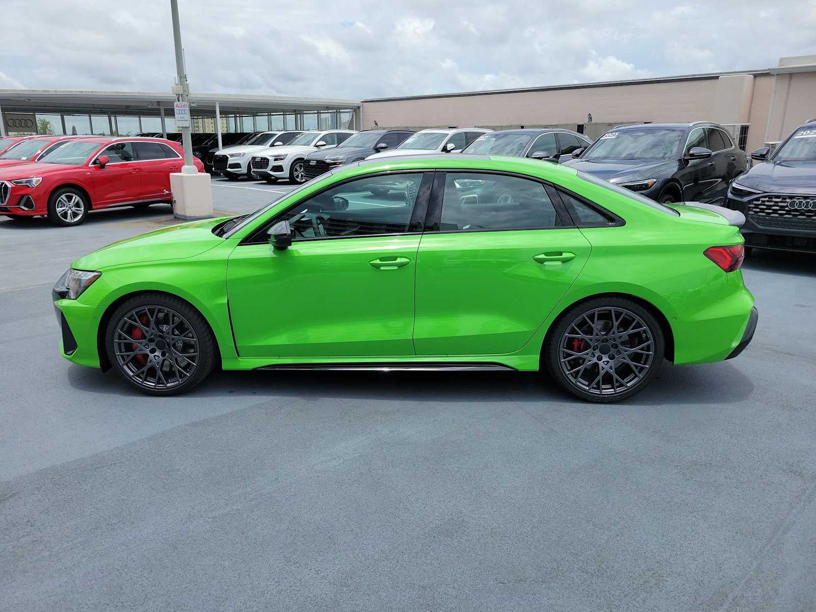 Thumbnail: 2026 Audi RS 3 - 3
