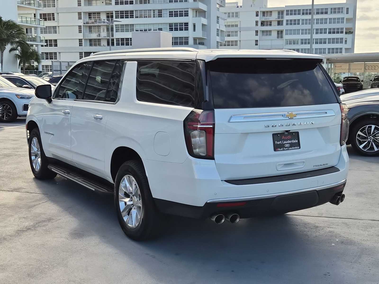 Thumbnail: 2021 Chevrolet Suburban - 4