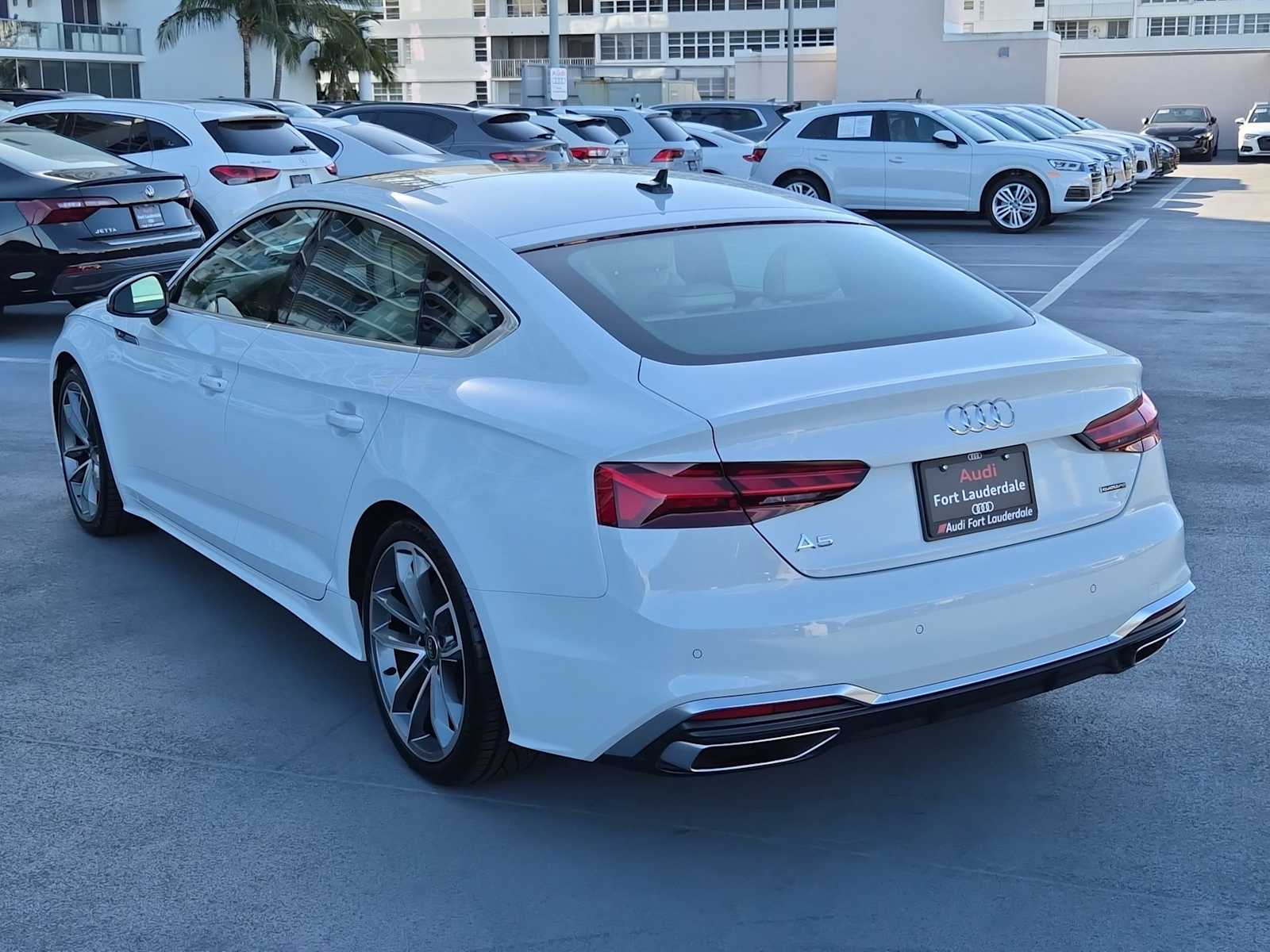 Thumbnail: 2022 Audi A5 - 4