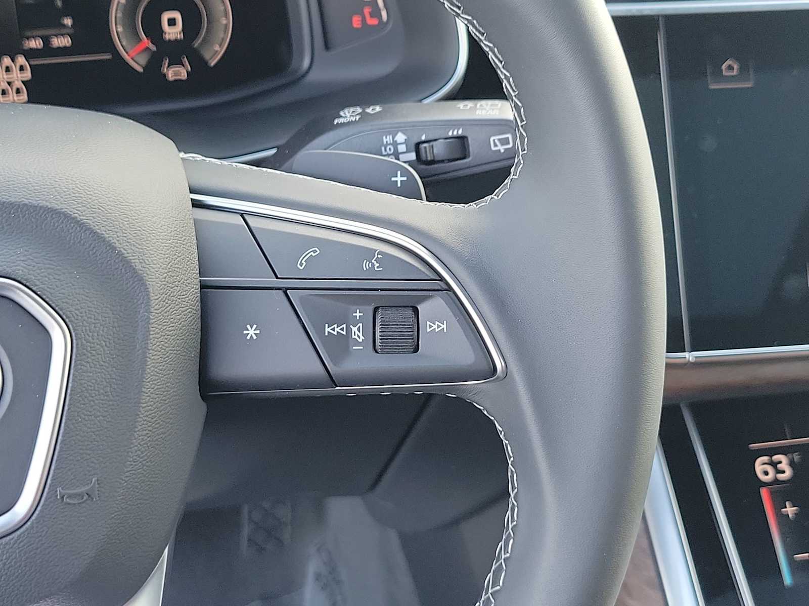 Thumbnail: 2026 Audi Q7 - 22