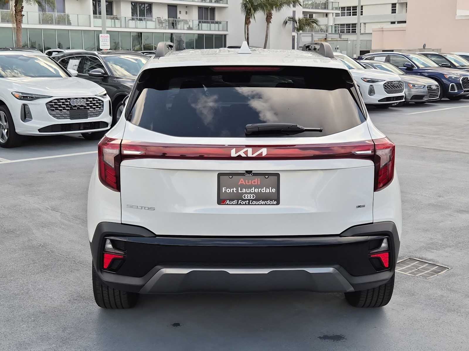 Thumbnail: 2024 Kia Seltos - 5