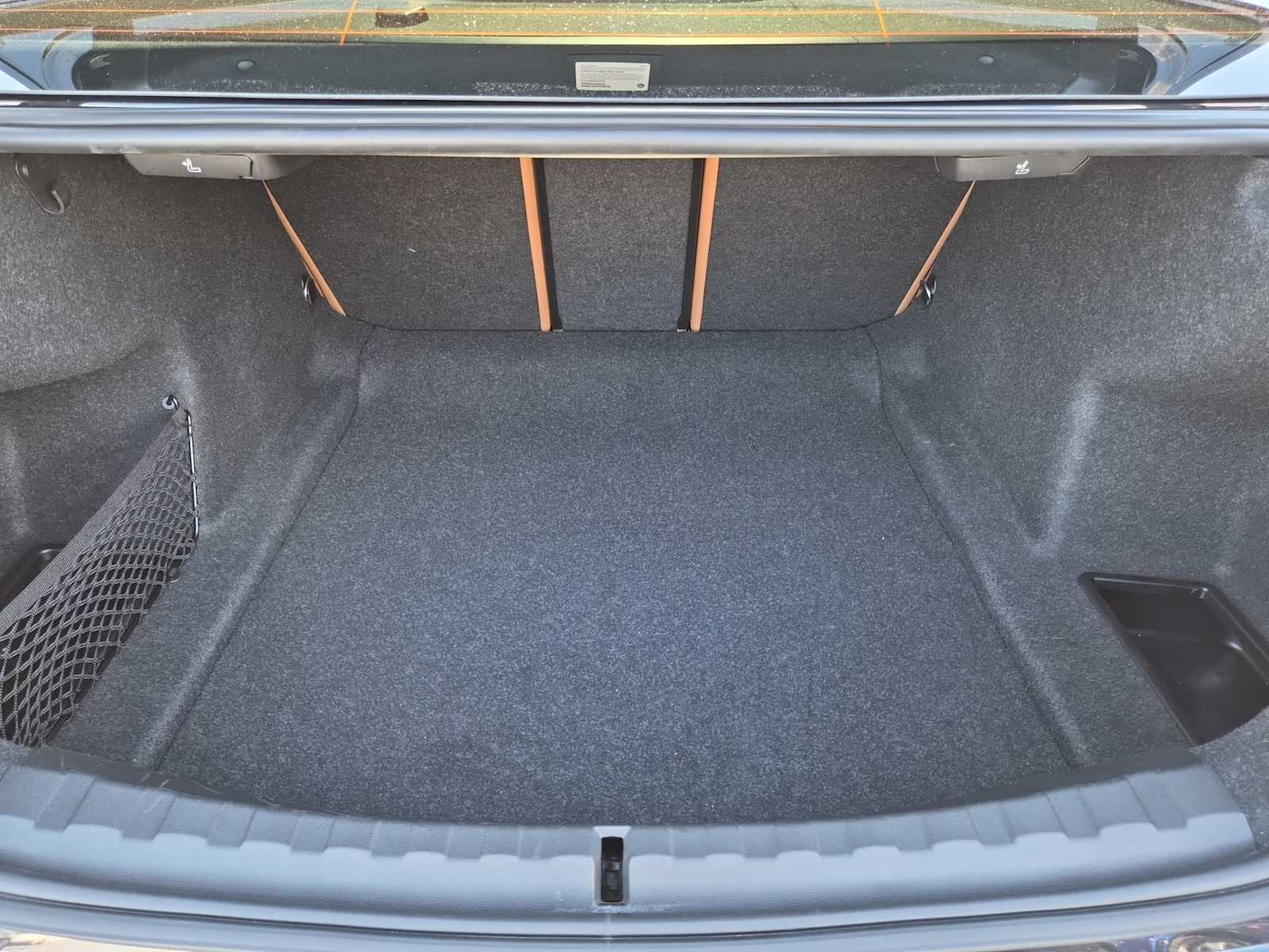 Thumbnail: 2023 BMW 3 Series - 27