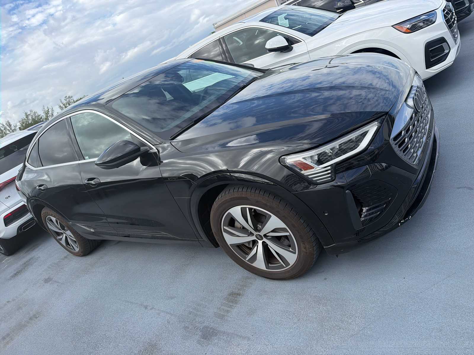 2024 Audi Q8 e-tron Premium Plus -
                  Fort Lauderdale, FL